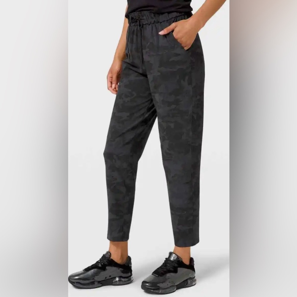 LULULEMON Keep Moving Pant 7/8 High Rise heritage Incognito Camo Multi Womens 6